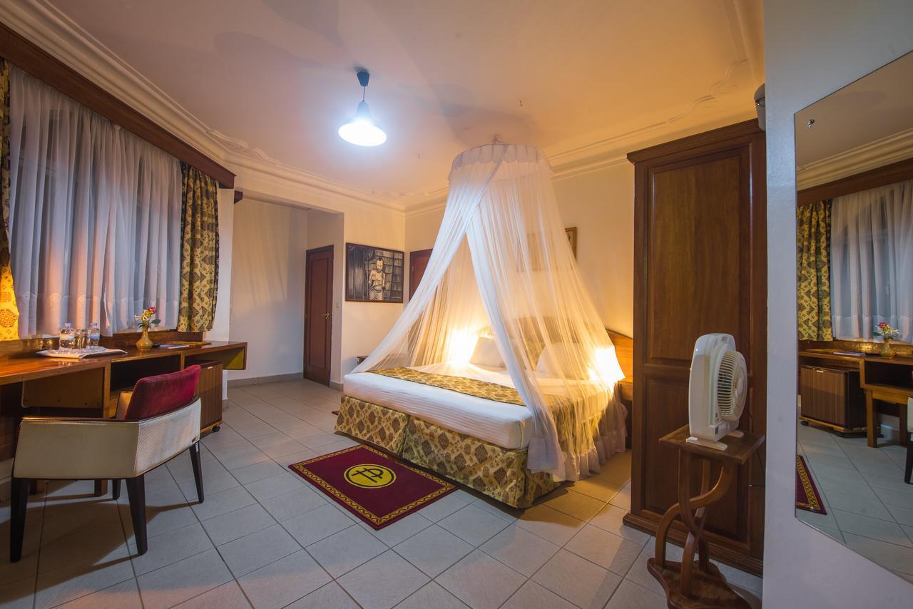 Hotel Chez Lando Кігалі Екстер'єр фото